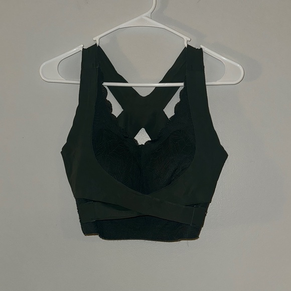Black Racerback Bra with Crisscross Straps - Picture 1 of 4